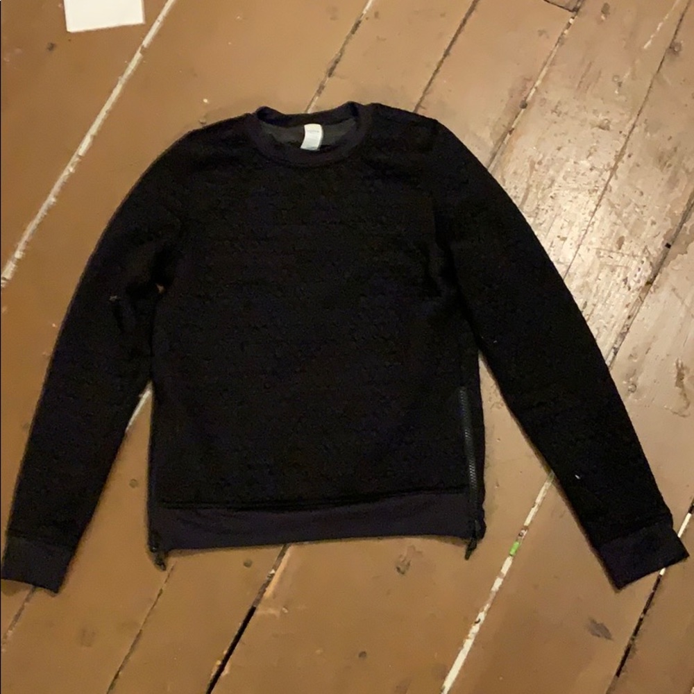 Black ivivva long sleeve
